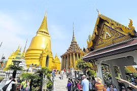 Turismo e inversión en infraestructura impulsan economía de Tailandia