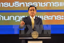 Primer ministro de Tailandia rechaza amnistía política