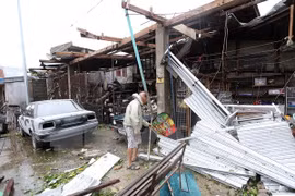 Filipinas: Al menos 12 muertos tras el paso del tifón Haima