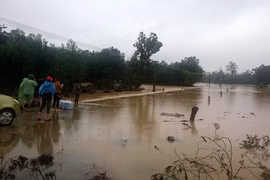 Actividades a favor de pobladores afectados por inundaciones