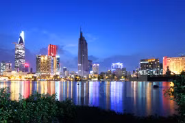 Economía de Ciudad Ho Chi Minh crece 7,47 por ciento en primera mitad del año