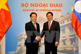 Vietnam y Laos fortalecen relaciones de solidaridad especial