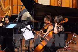 Artistas de Asia y Europa se reúnen en el Festival de Música en Vietnam