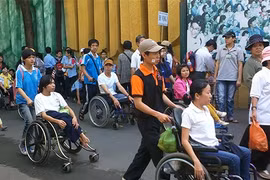 Noruega financia proyecto de apoya a personas discapacitadas vietnamitas