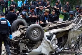Tres policías muertos por explosión en sur de Tailandia