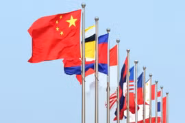 Efectúan intercambio juvenil ASEAN-China en Camboya