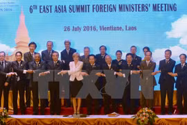 ASEAN+3 se esfuerza por elevar cooperación a nueva altura