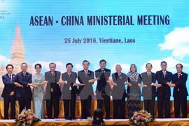 ASEAN celebrará en Laos reuniones con socios