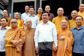 Vicepremier felicita a Sangha Budista de Vietnam en ocasión de Día de Vesak