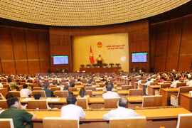Asamblea Nacional de Vietnam sigue discutiendo asunto del personal