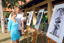 Vietnam experimentará desde 2017 visado electrónico a turistas extranjeros
