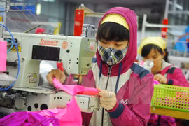 Inversiones extranjeras en Vietnam superan 10 mil millones de dólares