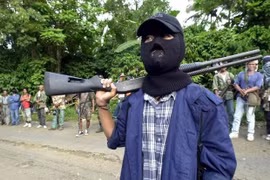 Abu Sayyaf liberta a otros rehenes indonesios