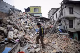 Al menos ocho personas heridas por terremoto en Indonesia