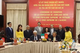 Vietnam y Argelia comparten experiencias en labores jurídicas