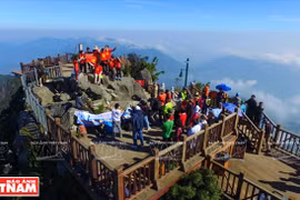 [Fotos] Hacia la cima de Indochina