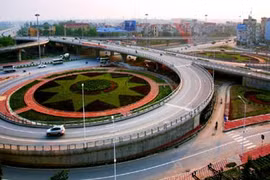 XII Congreso del PCV: Avanzada Hanoi en desarrollo de infraestructura de tránsito