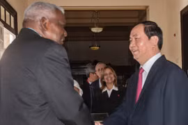 Presidente de Vietnam continúa actividades en Cuba