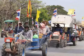 Tailandia: Partido Demócrata pide modificaciones de constitución temporal
