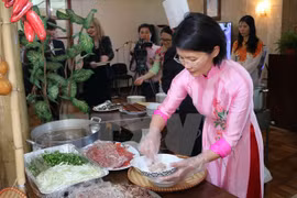 En Indonesia Semana gastronómica dedicada a la comida vietnamita