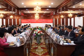 Ciudad Ho Chi Minh y Vientiane fomentan colaboración