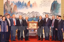 Fortalecen relaciones de amistad Vietnam – China