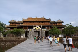 Ciudad centrovietnamita de Hue atrae cada día más turistas foráneos