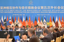 Vietnam exhorta diálogo constructivo para fomentar confianza en Asia