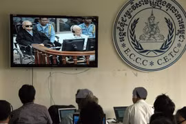 Testigo dice que khmer rojo mató a vietnamitas en Cambodia