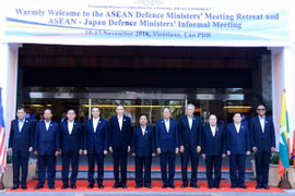 Vietnam urge cooperación estrecha en ASEAN para resolver cuestión del Mar del Este