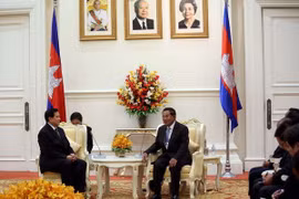 Tailandia y Cambodia intensifican cooperación bilateral