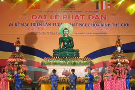 Llaman a comunidad religiosa a fomentar unidad nacional en ocasión de Vesak