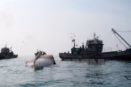 Indonesia hundirá a pesqueros extranjeros que faenan ilegalmente en sus mares