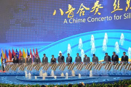 China y ASEAN impulsan construcción de ruta de seda de información