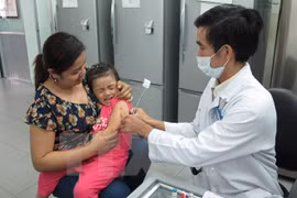 Nghe An ayuda al acceso de hogares pobres al seguro médico