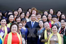 Premier elogia aportes de mujeres empresarias al desarrollo nacional