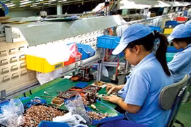 Ciudad Ho Chi Minh prioriza industria auxiliar y de alta tecnología