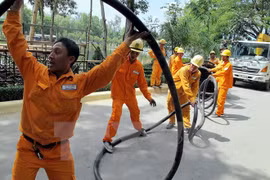 Vietnam pone inversión para llevar luz a zonas montañosas e isleñas