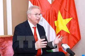 Avance de nexos en justicia: fuerza motriz para enlaces Hungría- Vietnam