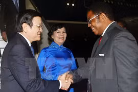Presidente vietnamita llega a Tanzania