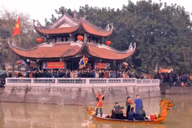 Miles de turistas participan en festival tradicional de la provincia de Bac Ninh
