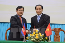 Provincia survietnamita de An Giang fomenta nexos con similares camboyanas