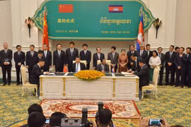 Camboya y China firman acuerdos de cooperación