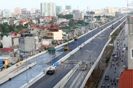 Hanoi busca asistencia japonesa en proyectos de transporte urbano