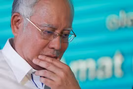 Primer ministro de Malasia renueve su gabinete