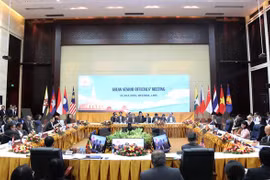 Efectúan en Laos Reunión de Altos Funcionarios de ASEAN