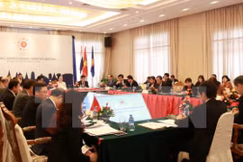 Japón y ASEAN impulsan cooperación integral