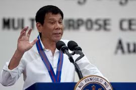 Presidente filipino amenaza con salir de ONU