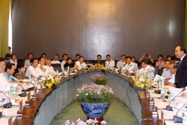 Premier preside reunión gubernamental para abordar peticiones de empresarios