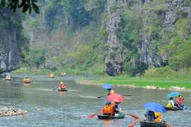 Descubrir Ninh Binh, una tierra de encantos en Vietnam